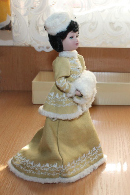 Porcelánová panenka / Anna Karenina / Dámy minulých epoch - Image 6